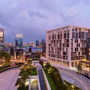 **** Отель Canopy By Hilton Al Seef ОАЭ