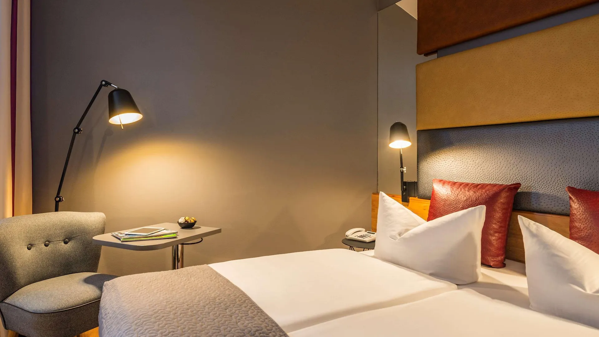 Mercure Hotel Berlin Zentrum Superior 3*,