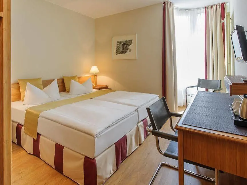 Mercure Hotel Berlin Zentrum Superior 3*,